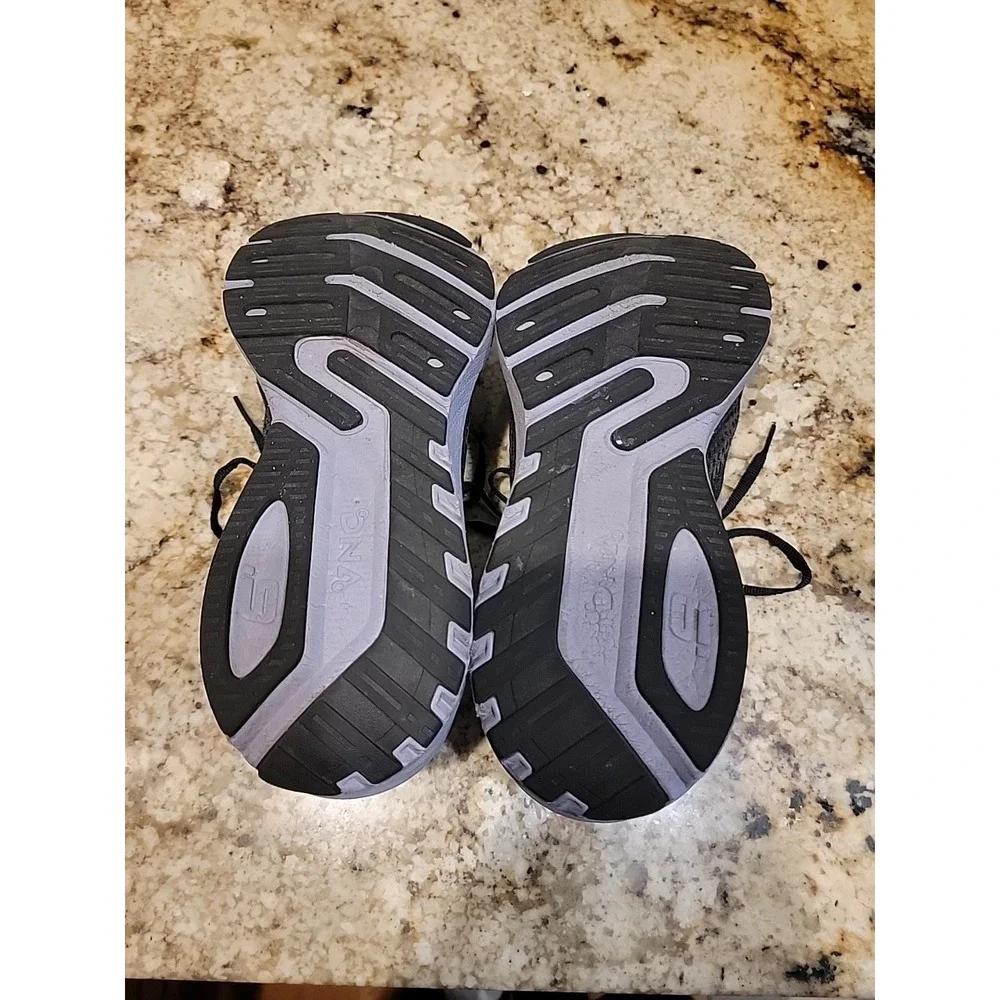 Brooks Launch 9 Women's Lightweight Running Shoes Black Ebony Purple - Size 10